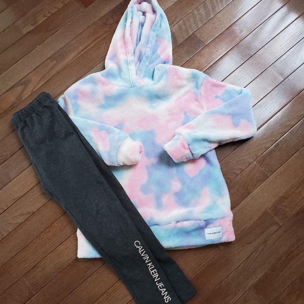 Calvin Klein set girls